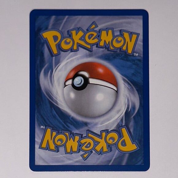 POKEMON CARD: Gurdurr #60/114 (Pokemon Black & White) - Picture 2 of 2